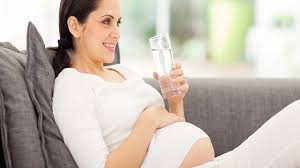 ¿Qué se puede beber y qué no se puede beber durante el embarazo?