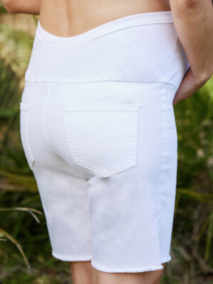 Shorts premamá de polidenim elástico con banda en la cintura - Prénatal