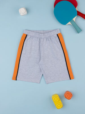 Shorts french terry niño gris/naranja - Prénatal