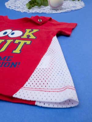 Camiseta de manga corta para bebé 'look out - Prénatal
