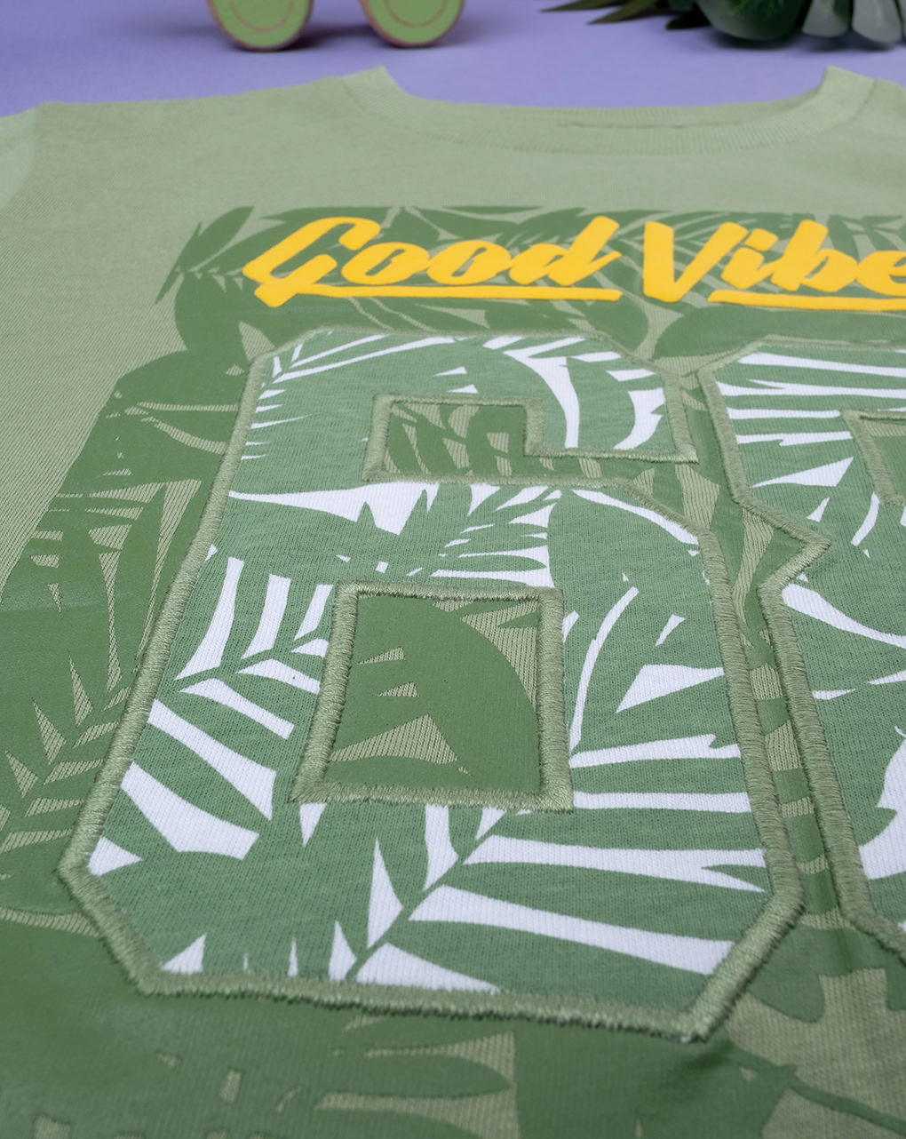 Camiseta verde de niño de manga corta con estampado - Prénatal