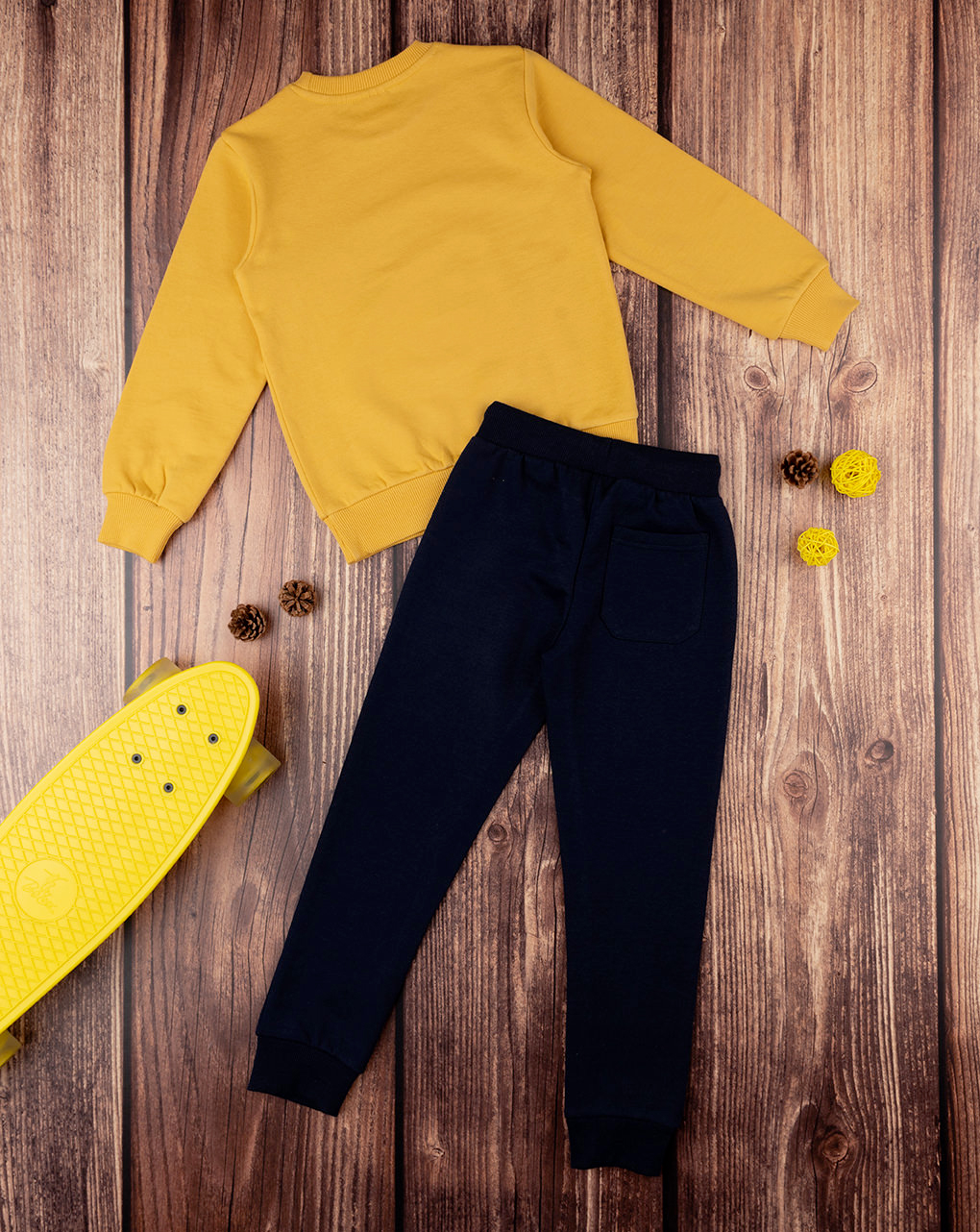 Conjunto de jogging amarillo para bebé - Prénatal
