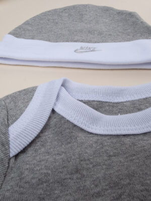 Conjunto de 3 piezas nike unisex gorra + maillot + zapatillas gris - Nike