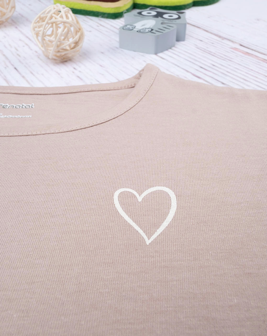 Camiseta niña beige "corazón" - Prénatal