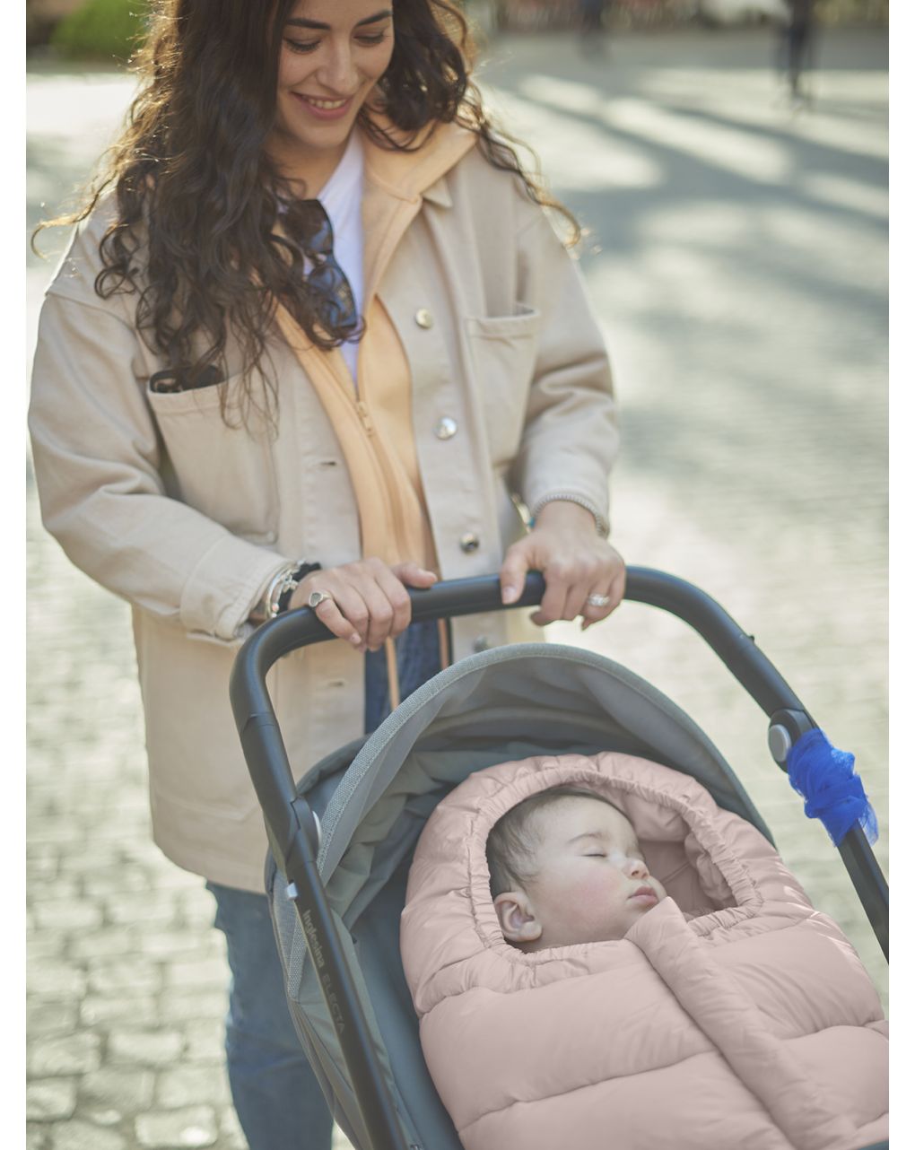 Moovo city baby carrier soft pink - bolso universal 0-6 meses para sillas de coche grupo 0+ - nuvita - Nuvita