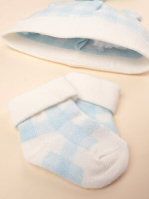 Conjunto de gorro y zapatillas azul bebé - Prénatal