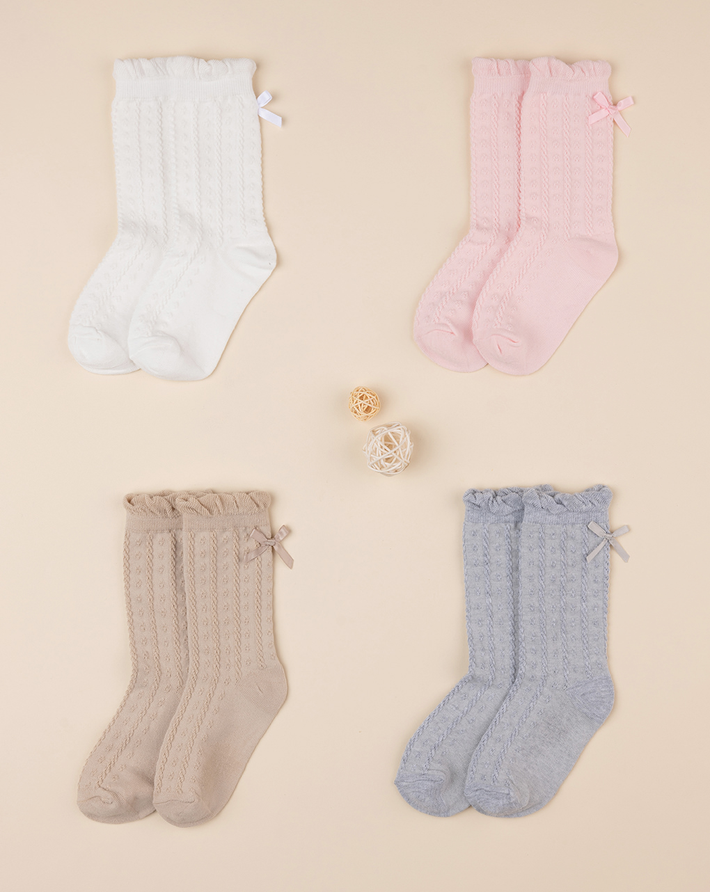 Lote de 4 calcetines de niña en varios colores - Prénatal