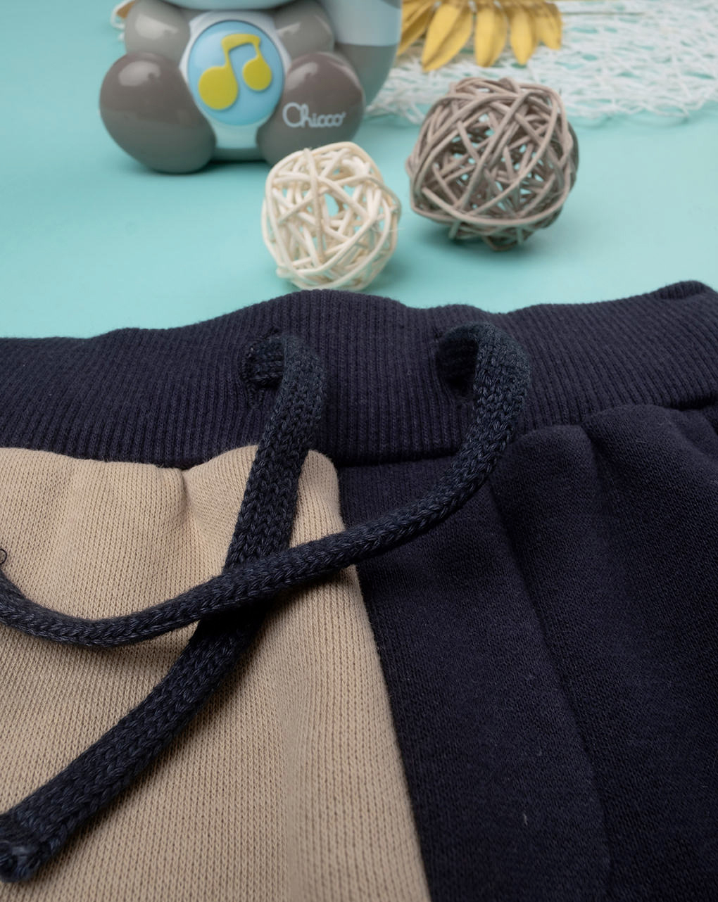 Pantalón bicolor de forro polar para niños - Prénatal