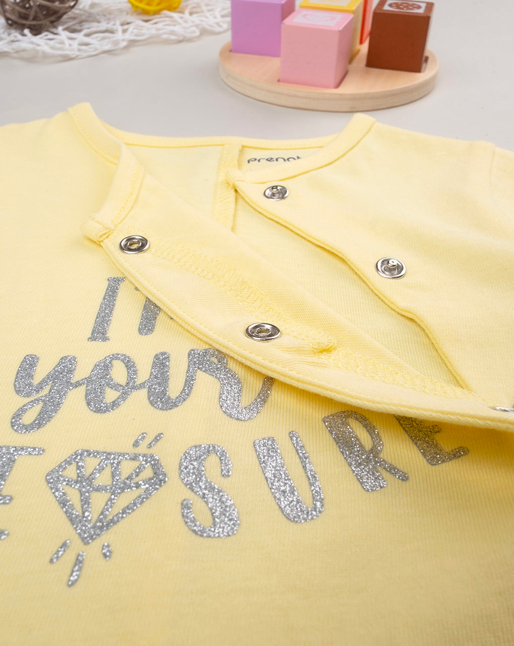 Pelele amarillo para bebé niña con escritura - Prénatal