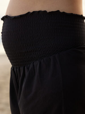 Pantalón corto premamá de algodón con banda fruncida - Prénatal