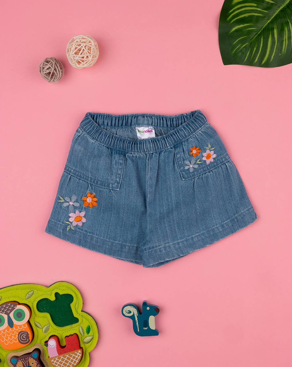 Pantalón corto informal para niña con bordados florales - Prénatal