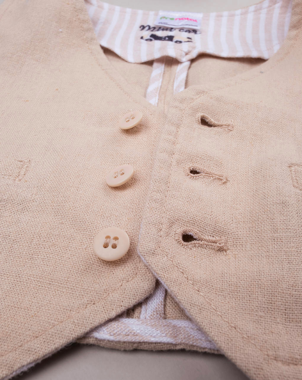 Elegante chaleco de lino beige para niño - Prénatal